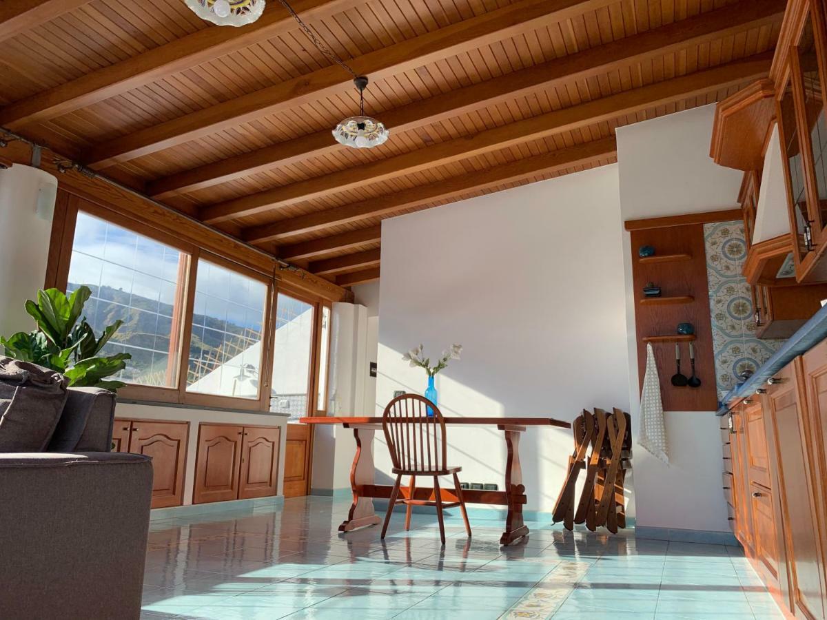 Casa Luna 리파리 외부 사진